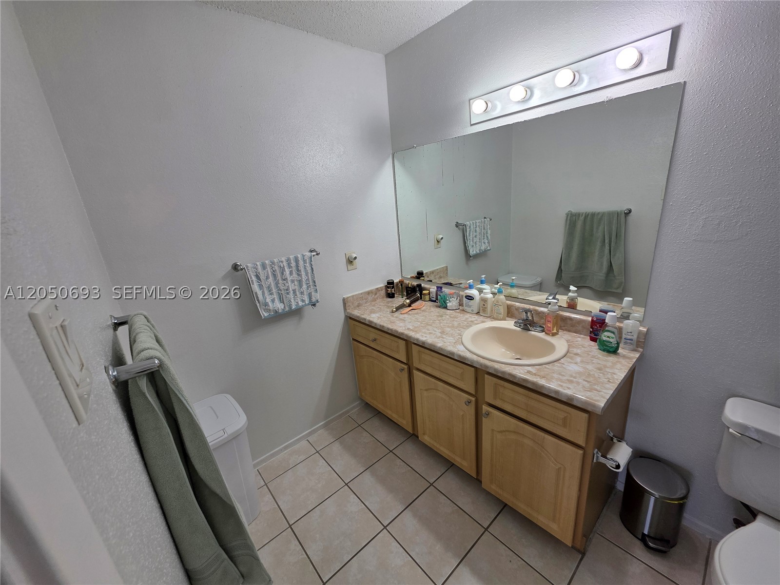 CORAL CLUB GARDEN VILLAS - Residential Lease