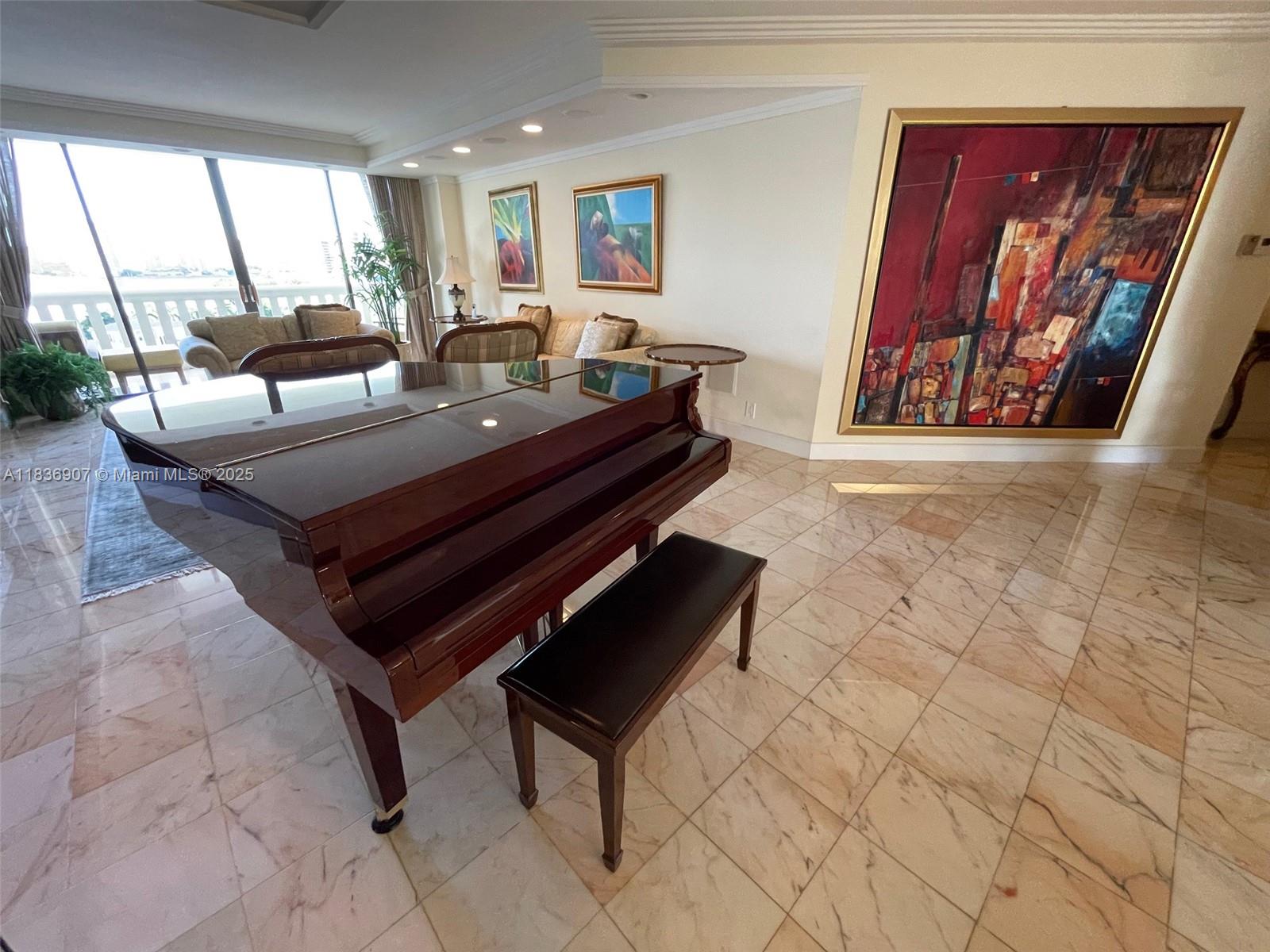 3000 ISL BLVD WILLIAMS IS - Residential