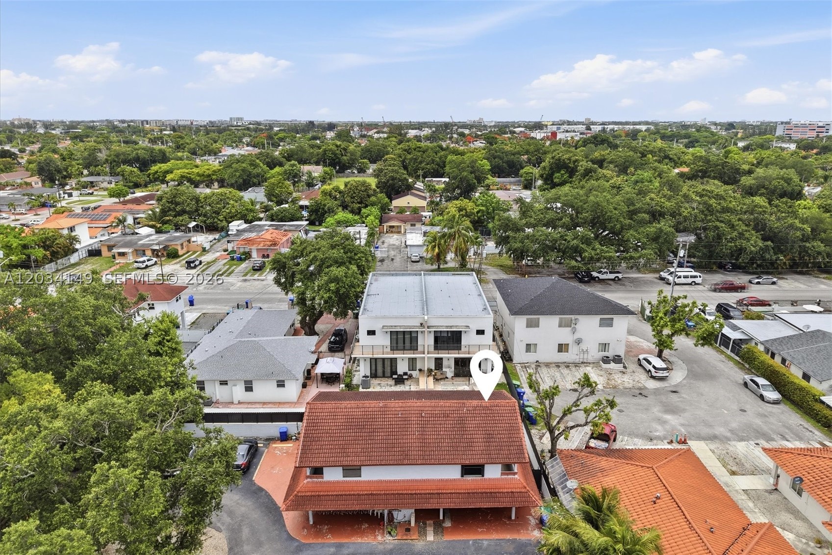 EL BATEY CONDO - Residential