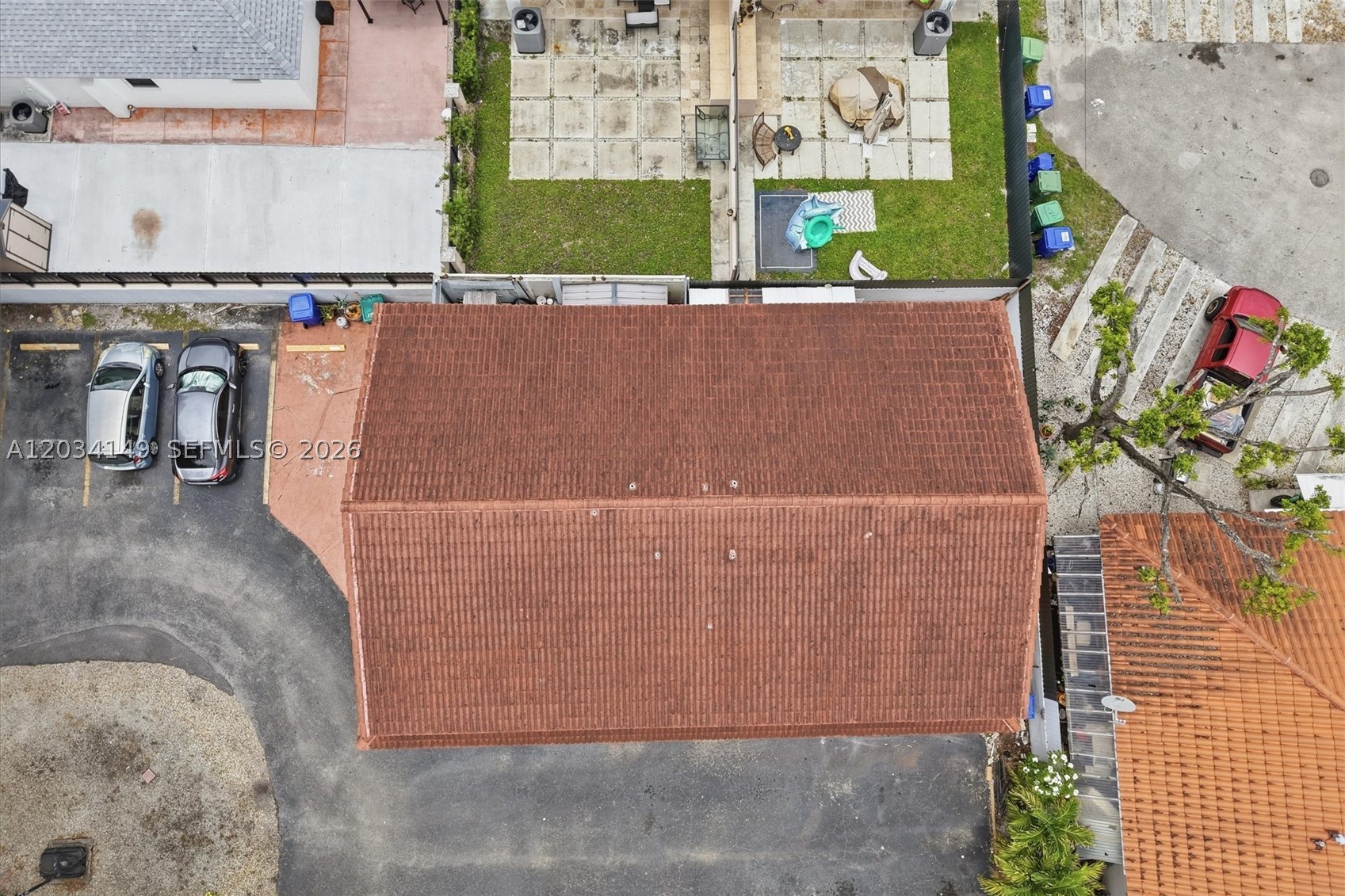 EL BATEY CONDO - Residential