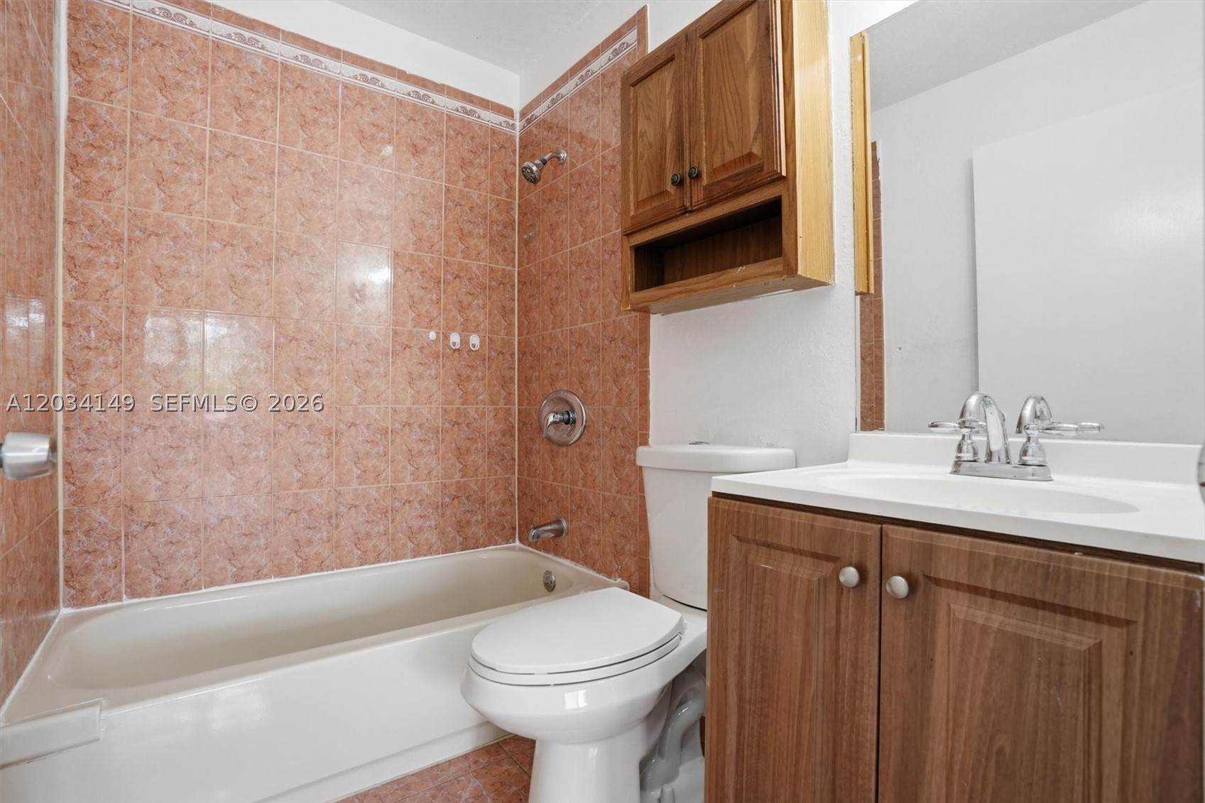 EL BATEY CONDO - Residential