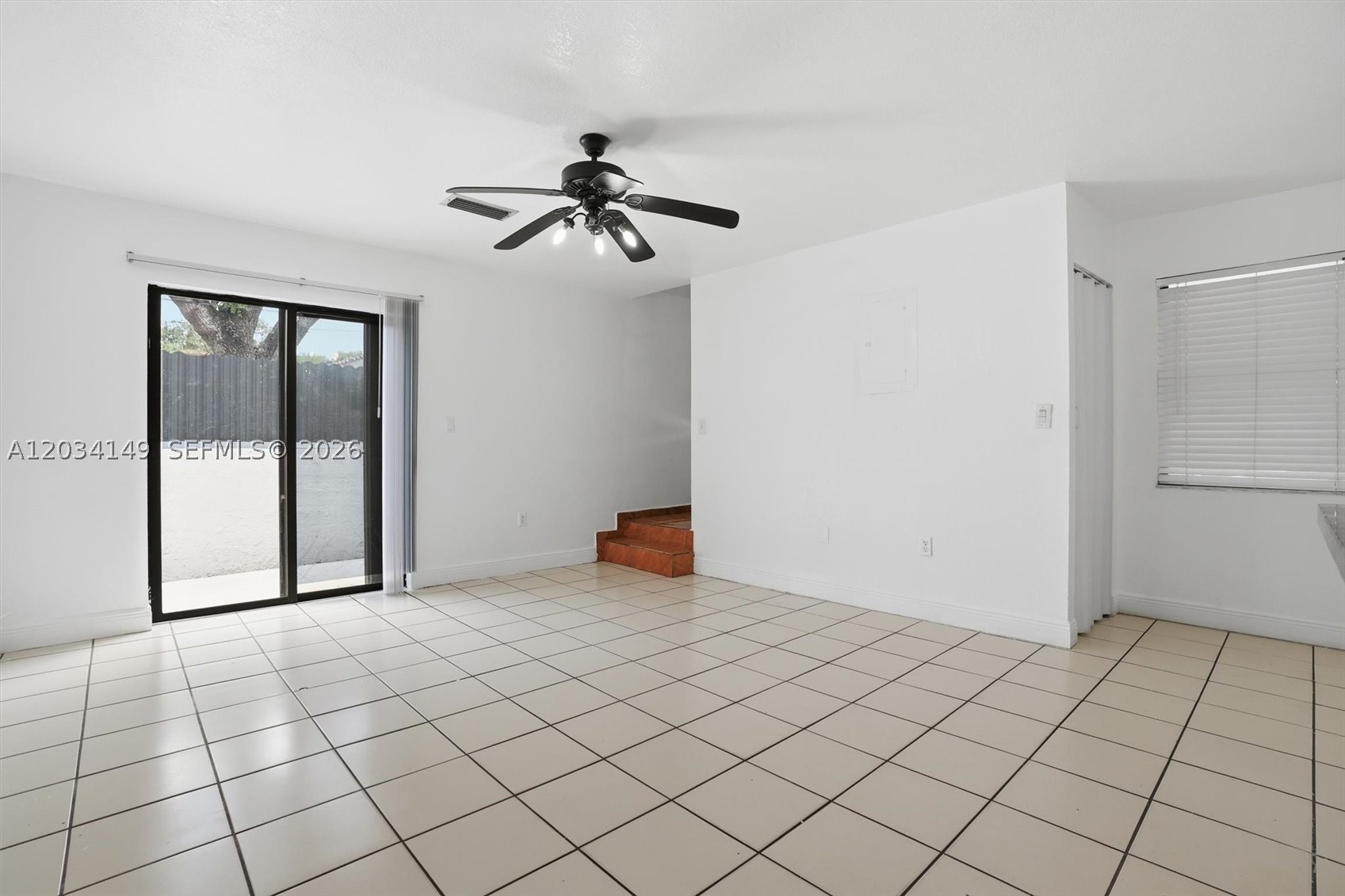 EL BATEY CONDO - Residential
