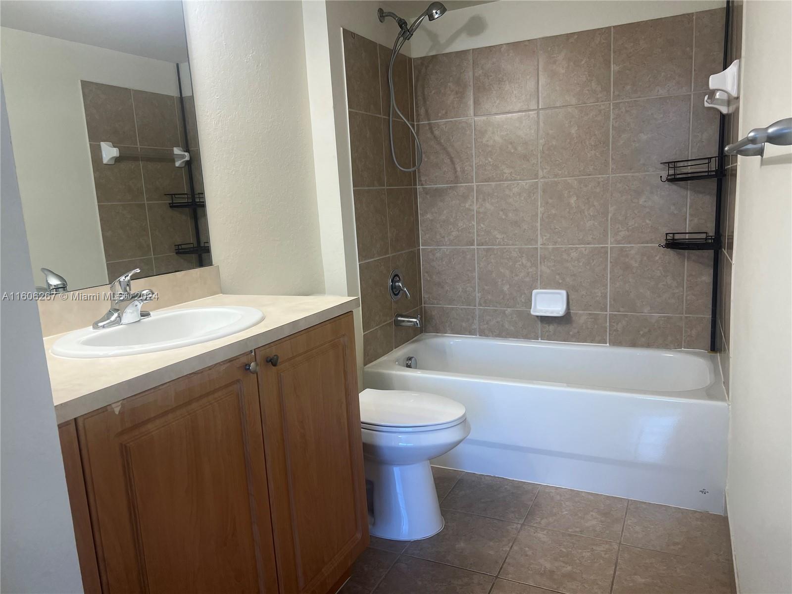 GREEN CAY VILLAGE CONDO - Residential Lease