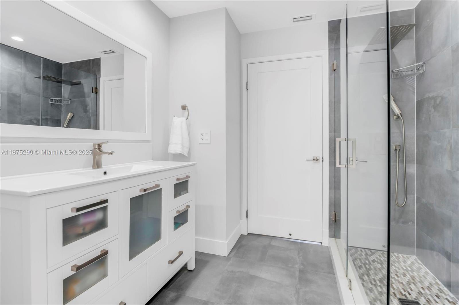 JACARANDA PARCEL 108 - Residential