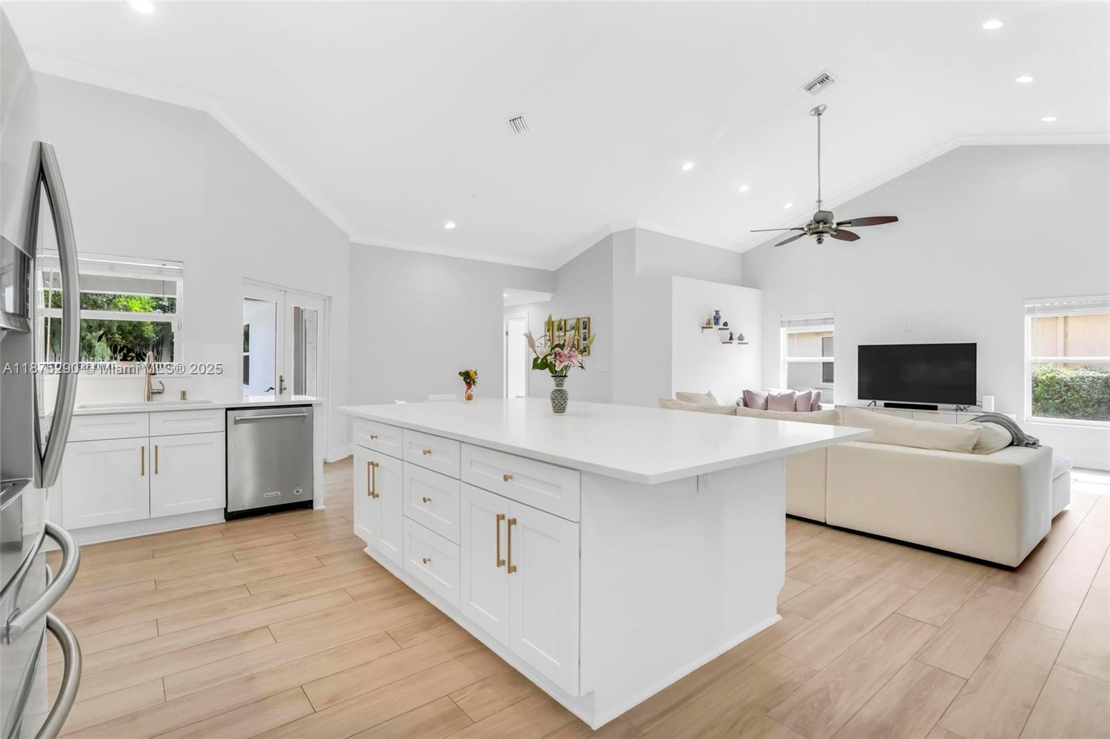 JACARANDA PARCEL 108 - Residential