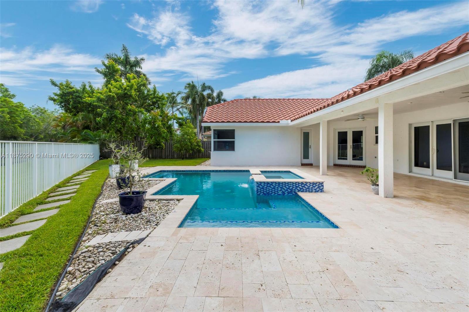 JACARANDA PARCEL 108 - Residential