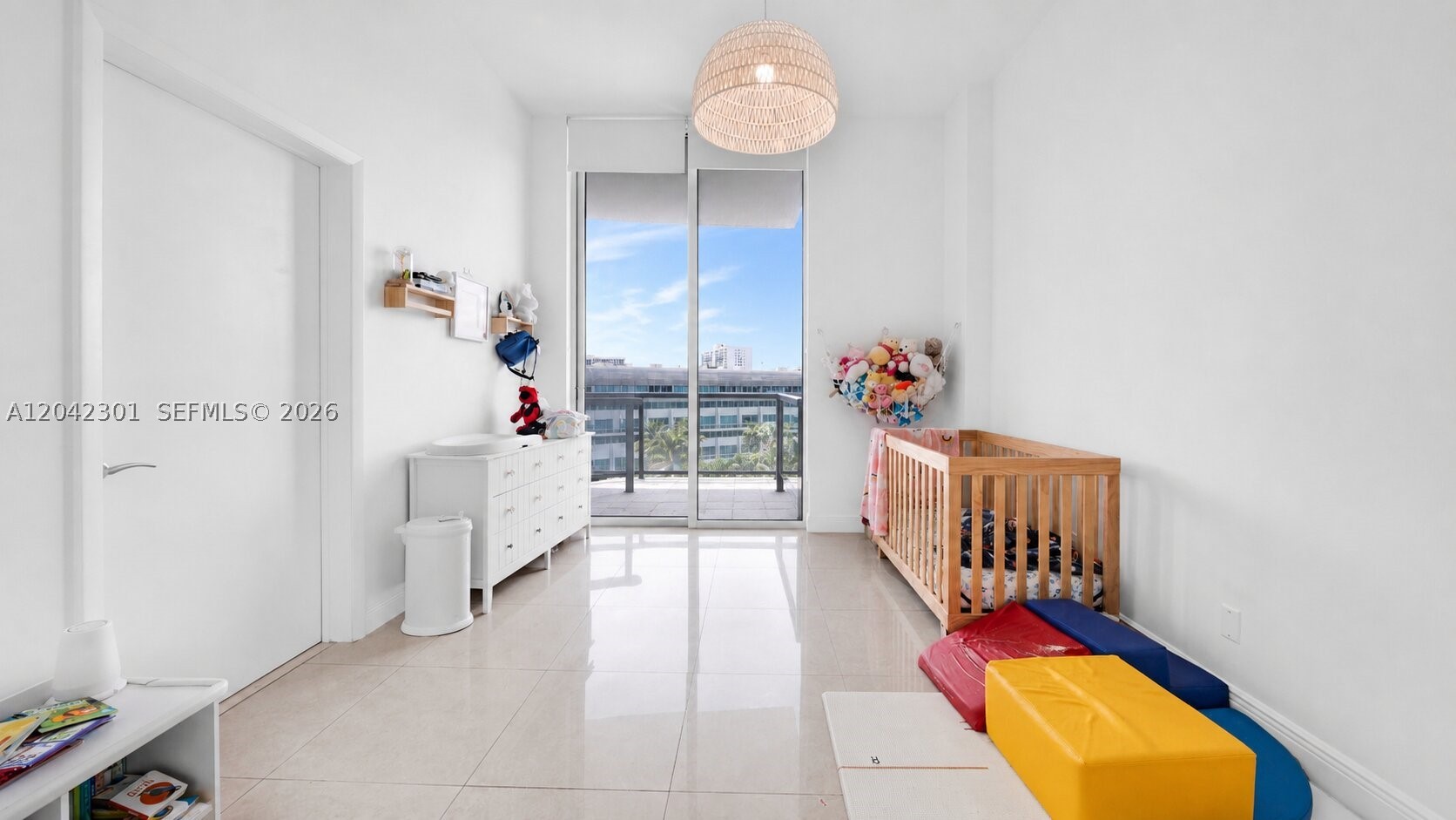 UPTOWN MARINA LOFTS CONDO - Residential