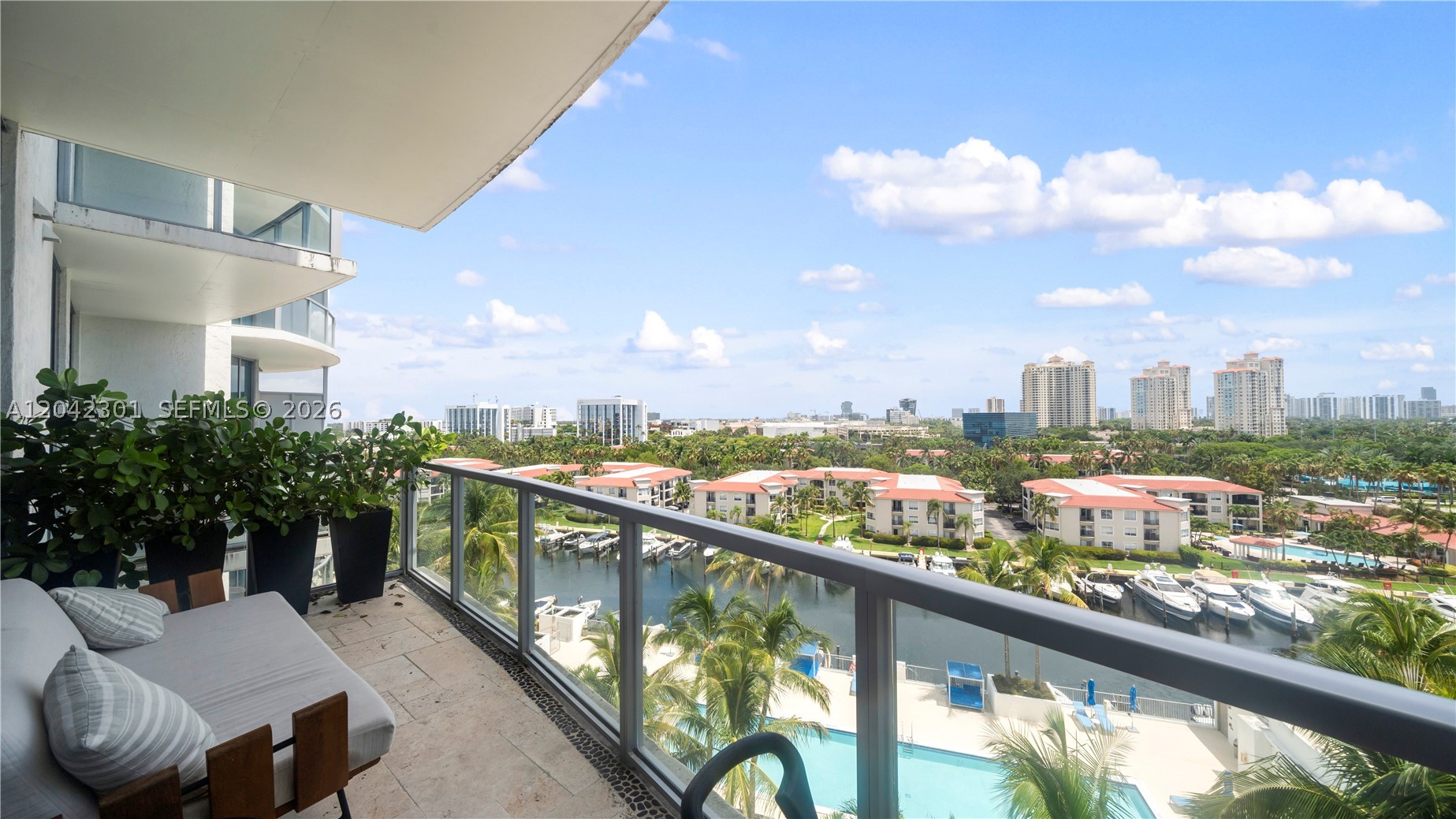 UPTOWN MARINA LOFTS CONDO - Residential