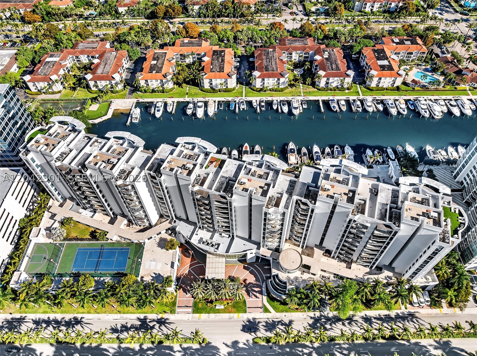 UPTOWN MARINA LOFTS CONDO - Residential