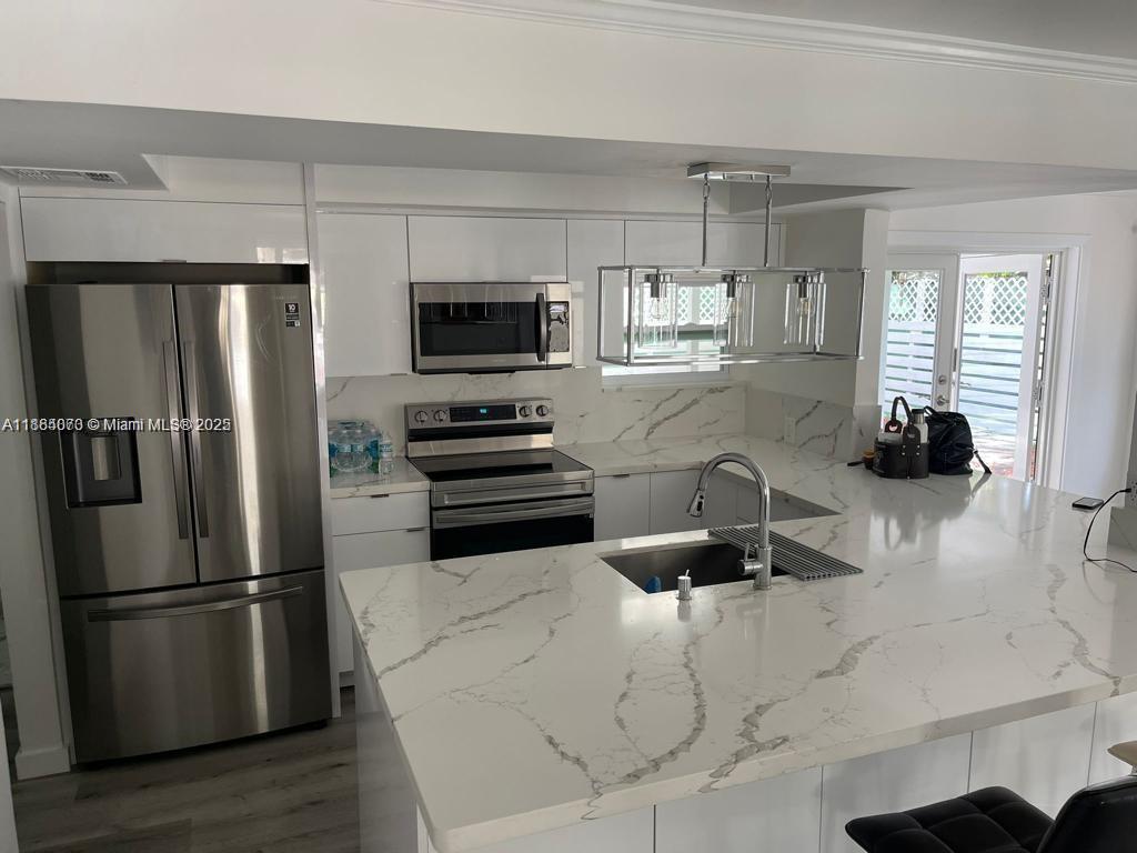 OSCEOLA PARK - Residential Lease