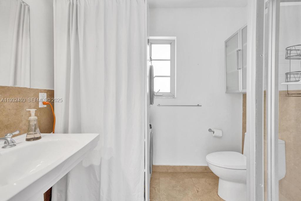 HARRIET COURT CONDO - Residential Lease
