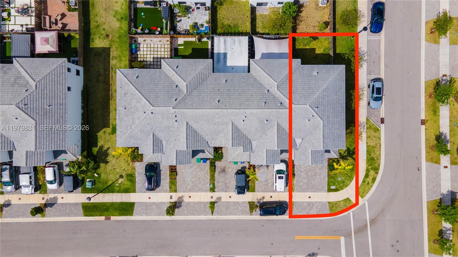 PINE ISLE - Residential