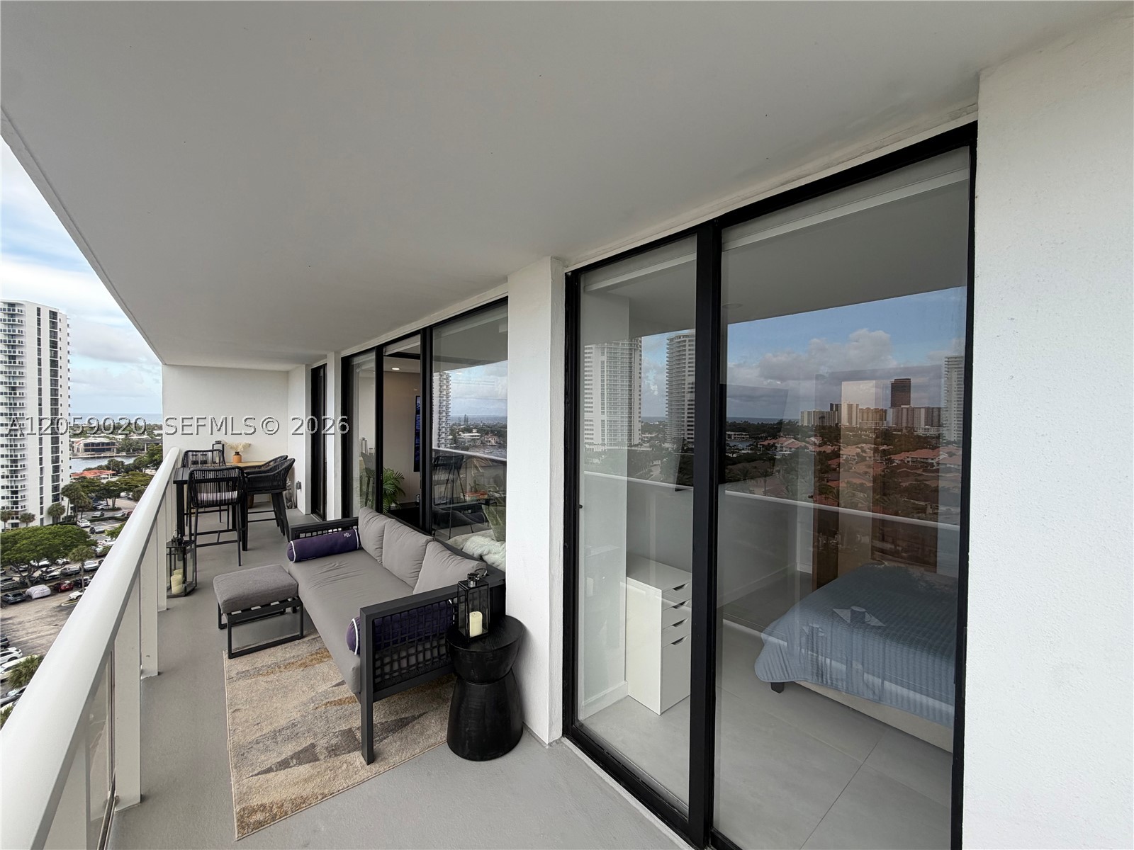 FLAMENCO CONDO - TOWER I - Residential