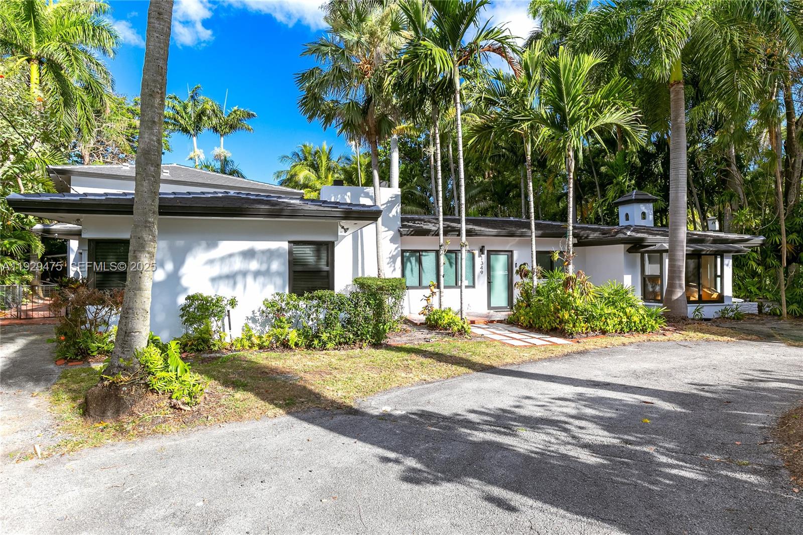 BEACH WAY HEIGHTS UNIT - Residential