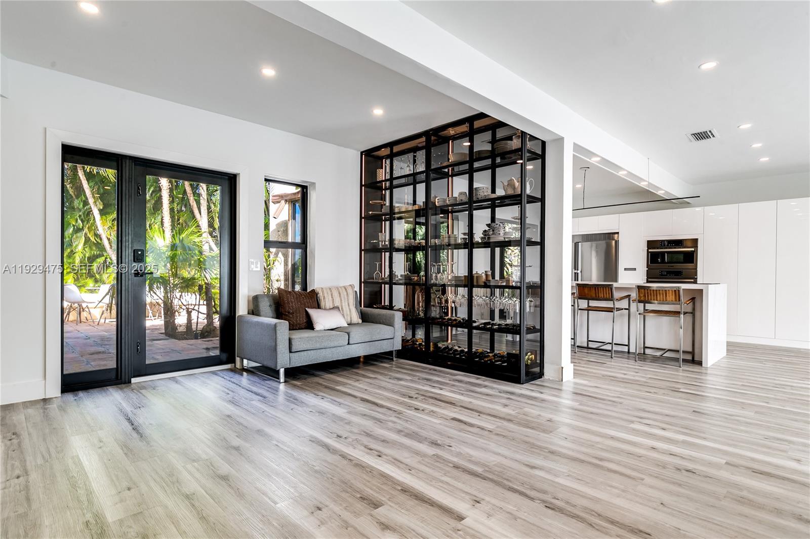BEACH WAY HEIGHTS UNIT - Residential
