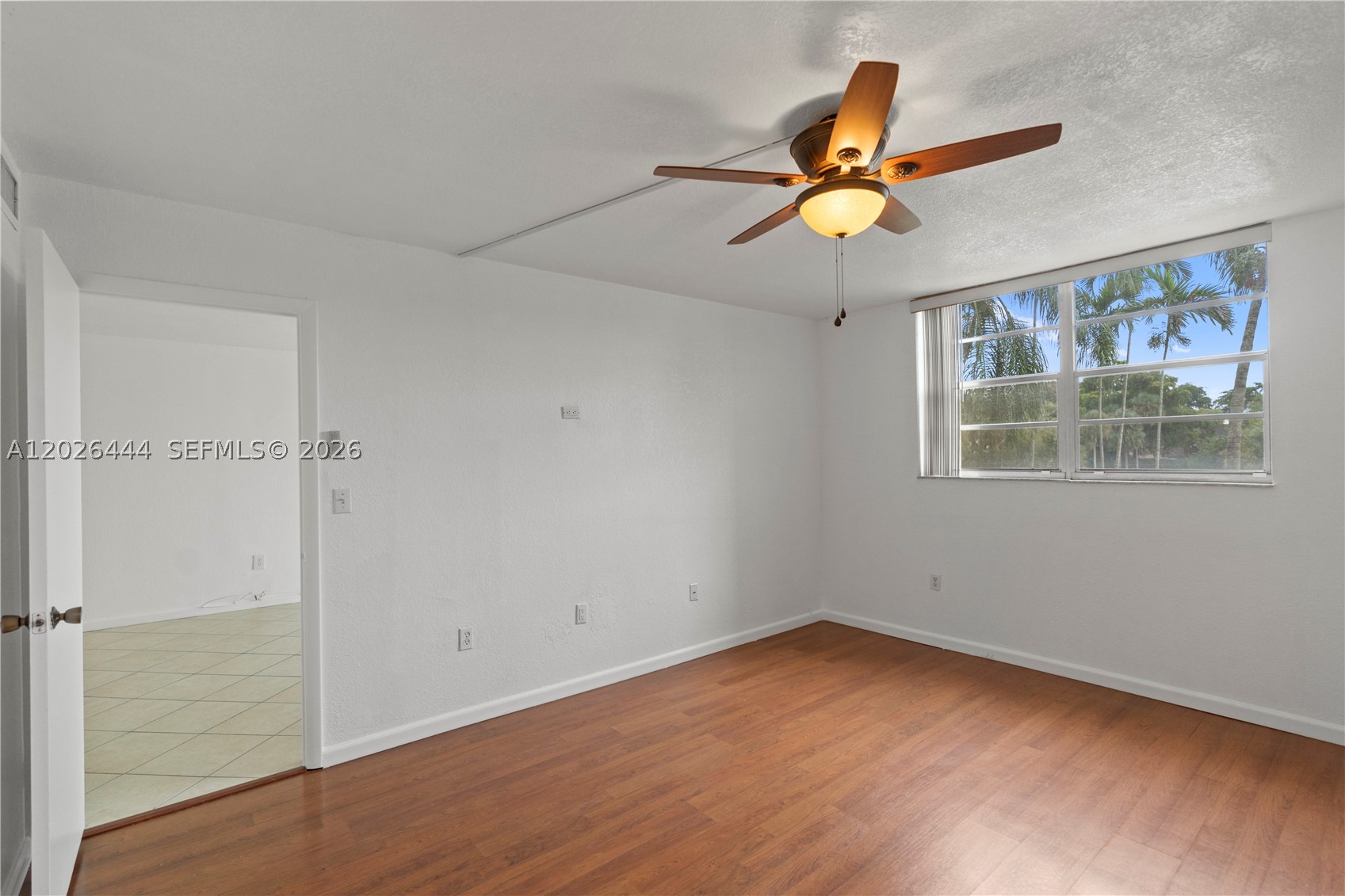 OMEGA CONDO NO 3 - Residential