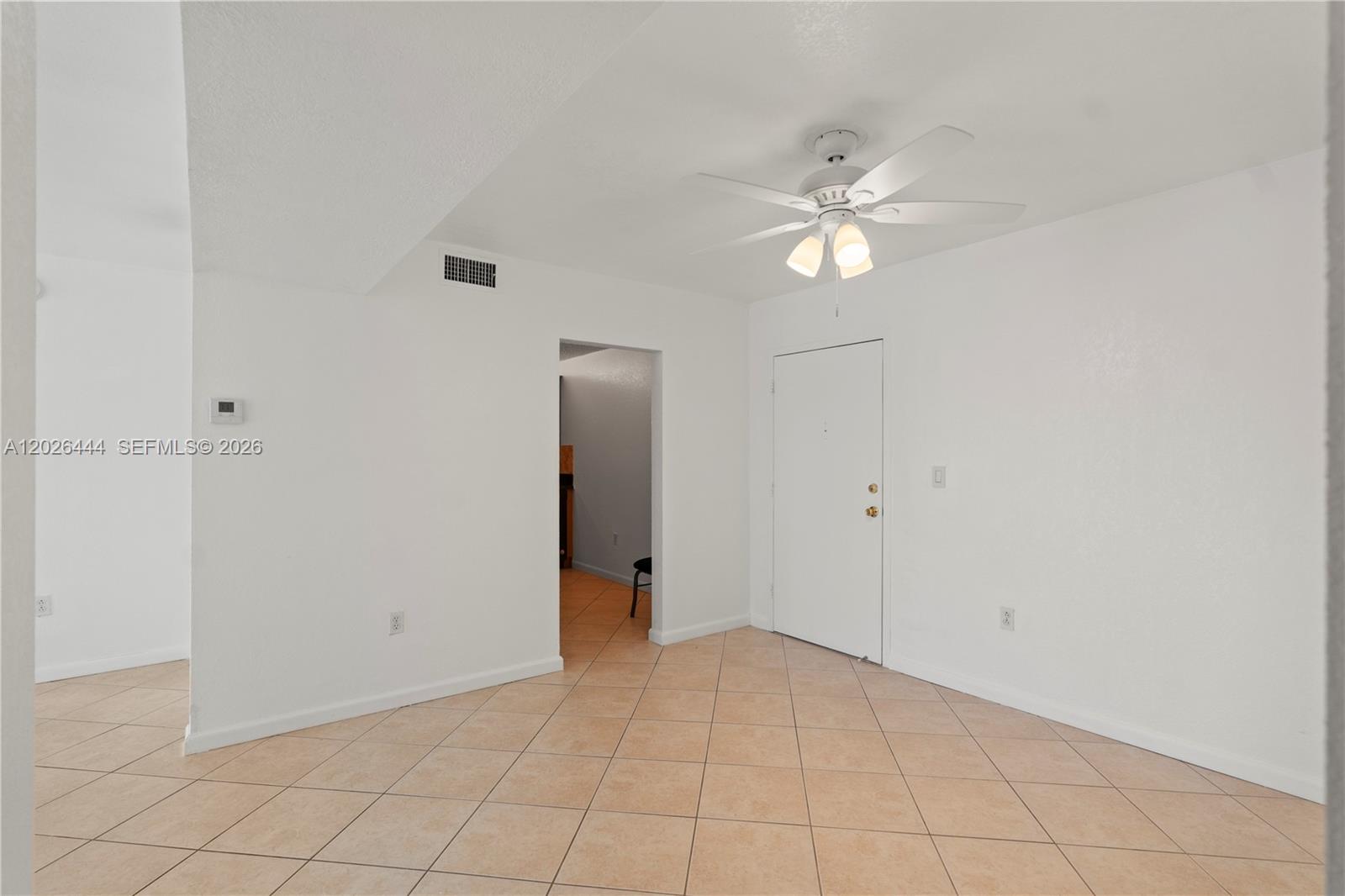 OMEGA CONDO NO 3 - Residential