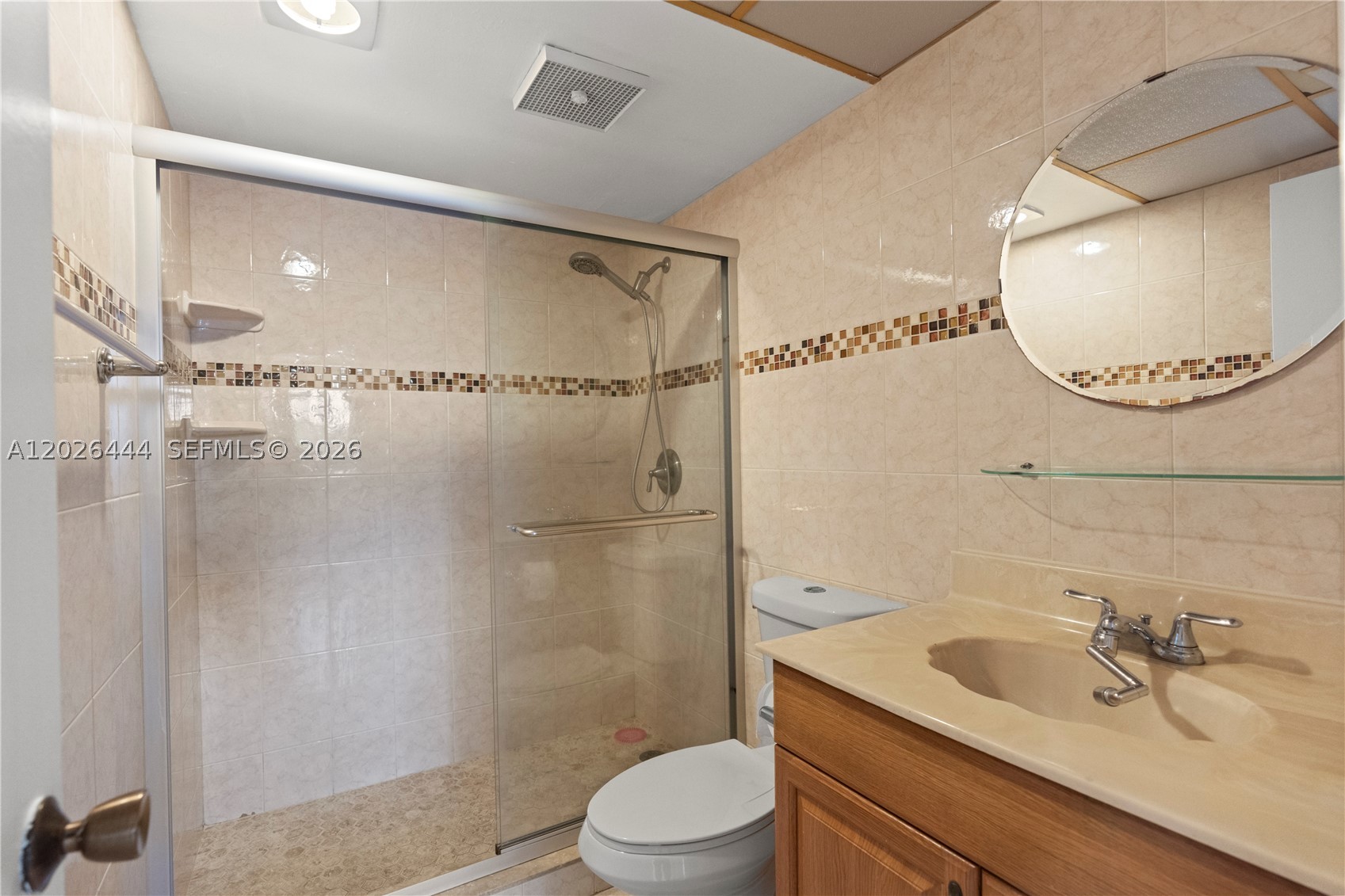 OMEGA CONDO NO 3 - Residential