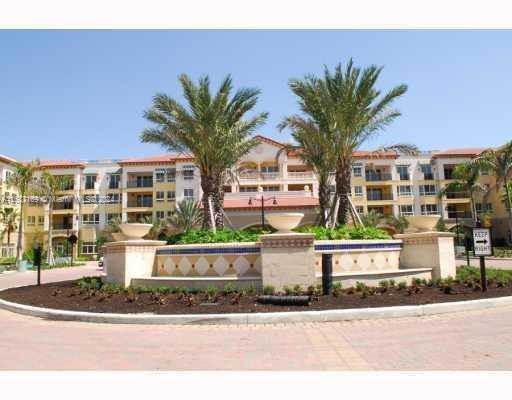 WESTON 55 PLUS CONDO - Residential Lease