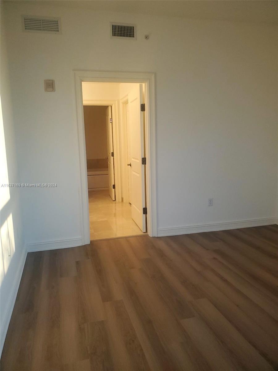 WESTON 55 PLUS CONDO - Residential Lease