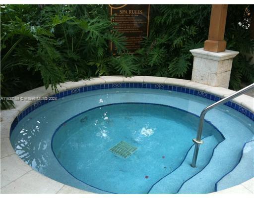 WESTON 55 PLUS CONDO - Residential Lease