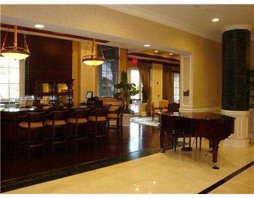 WESTON 55 PLUS CONDO - Residential Lease