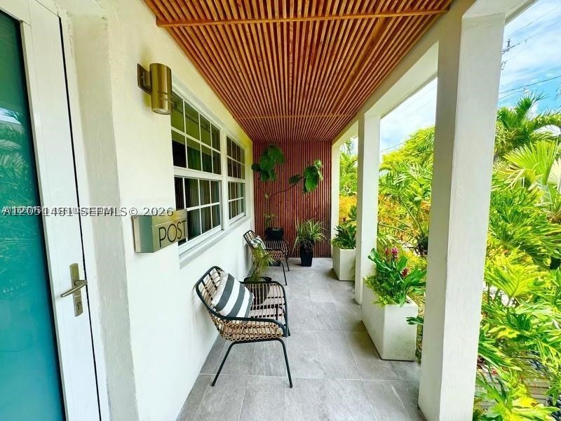 GRIFFING BISCAYNE PK EST - Residential Lease