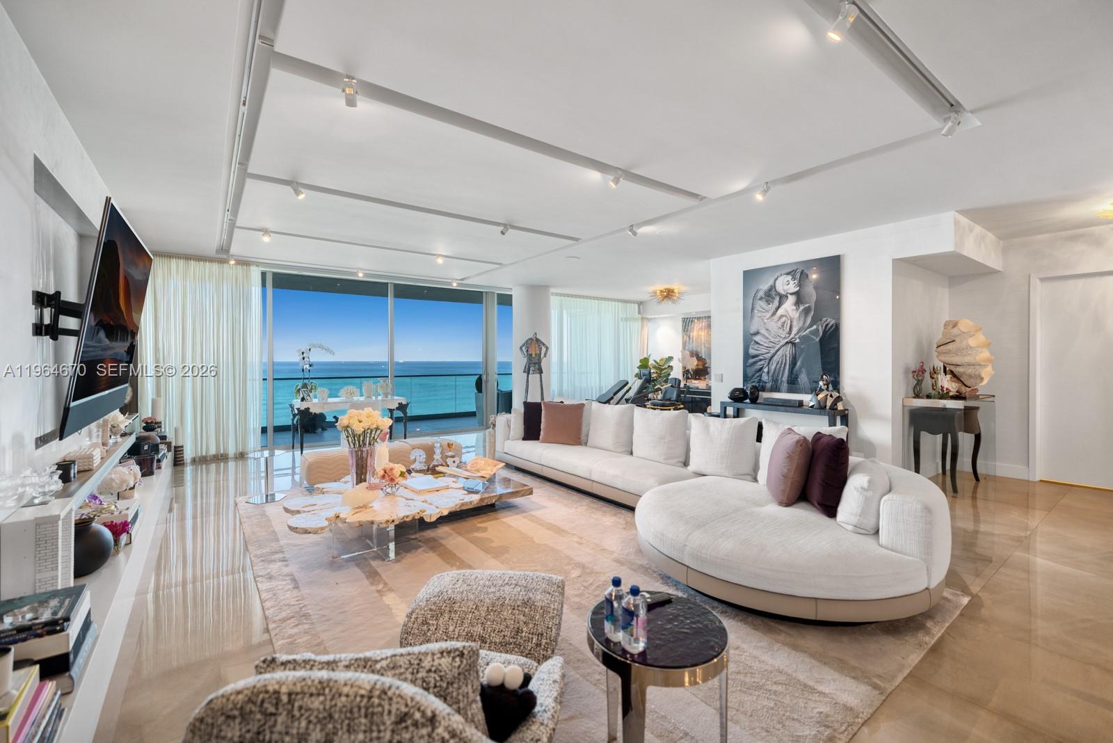 OCEANA BAL HARBOUR CONDO - Residential