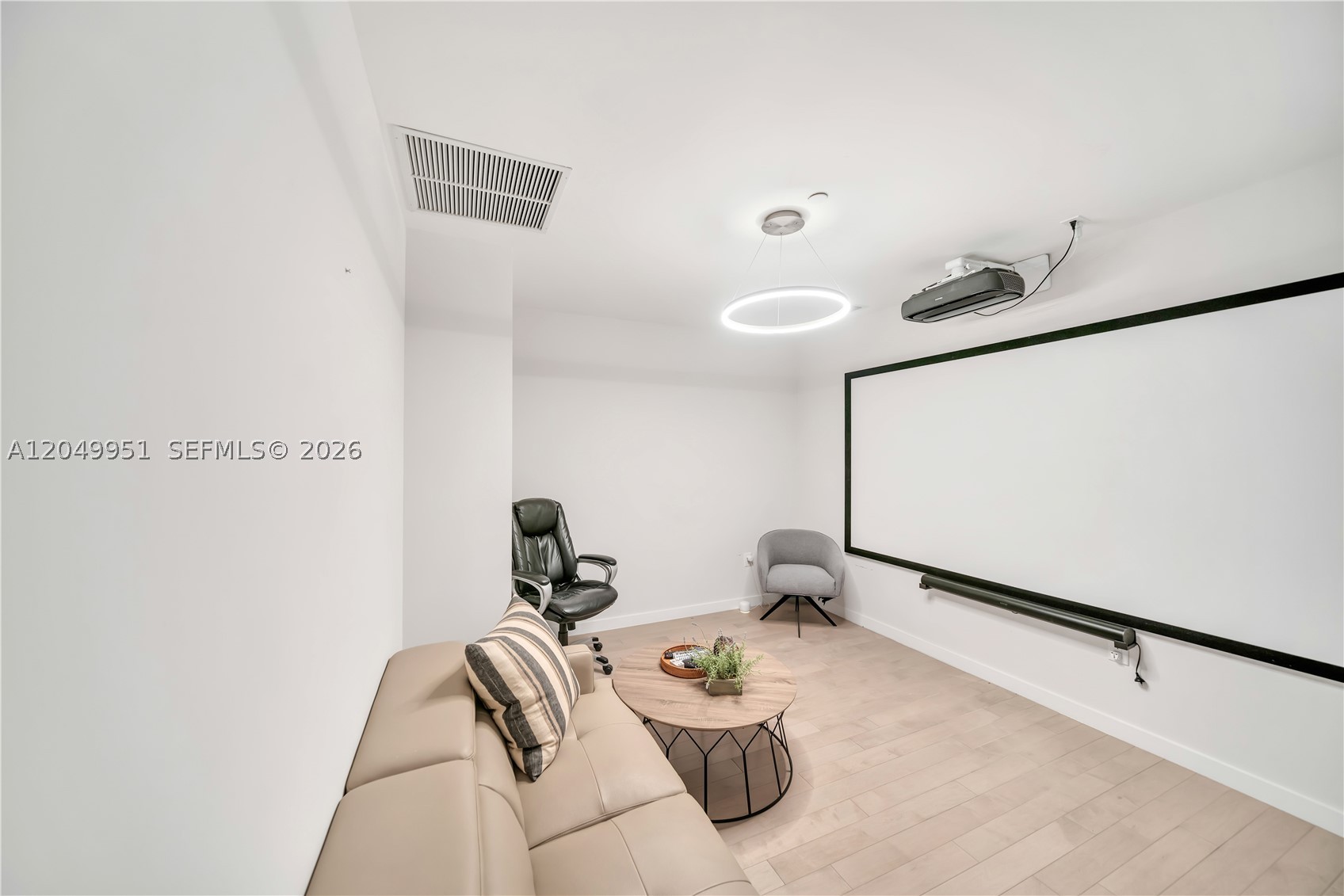 PARAMOUNT MIAMI WORLDCEN - Residential