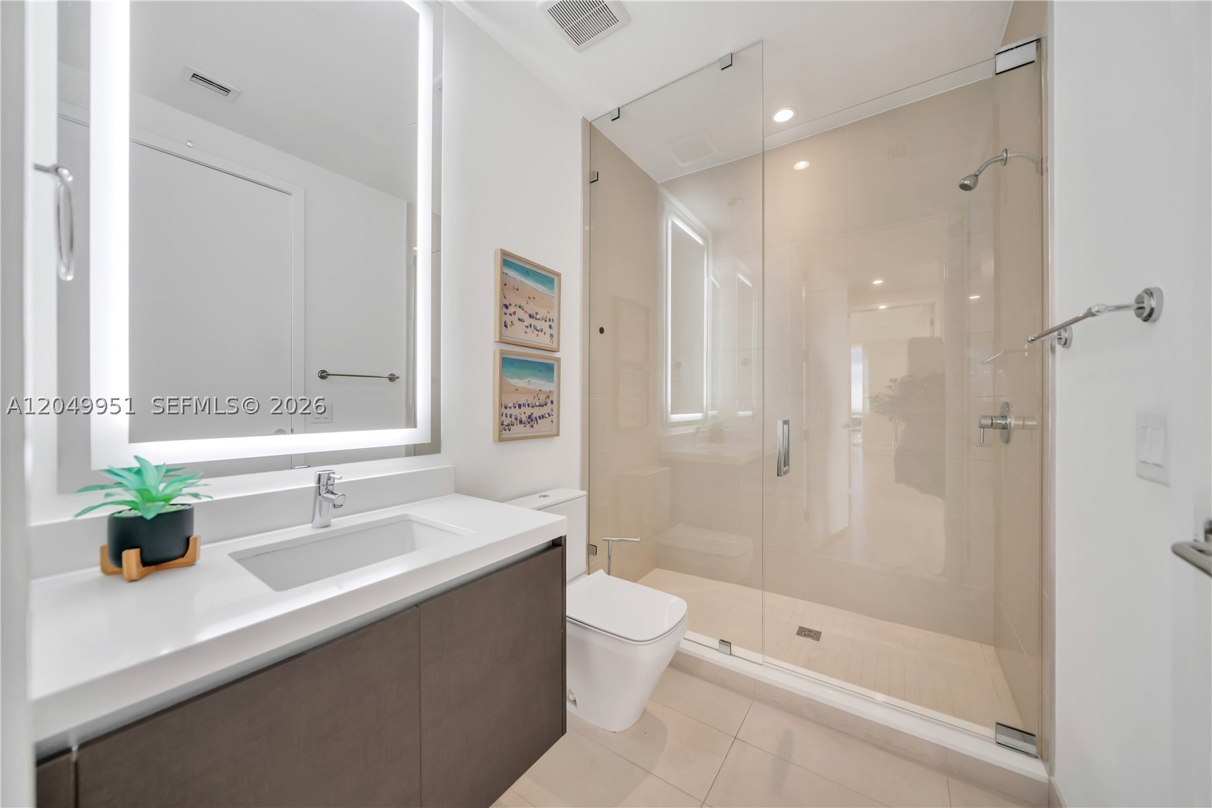PARAMOUNT MIAMI WORLDCEN - Residential