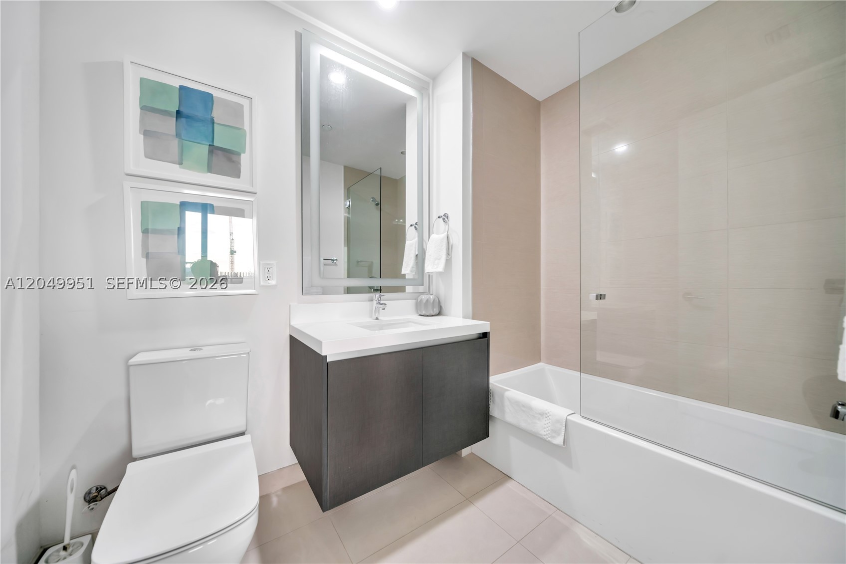 PARAMOUNT MIAMI WORLDCEN - Residential