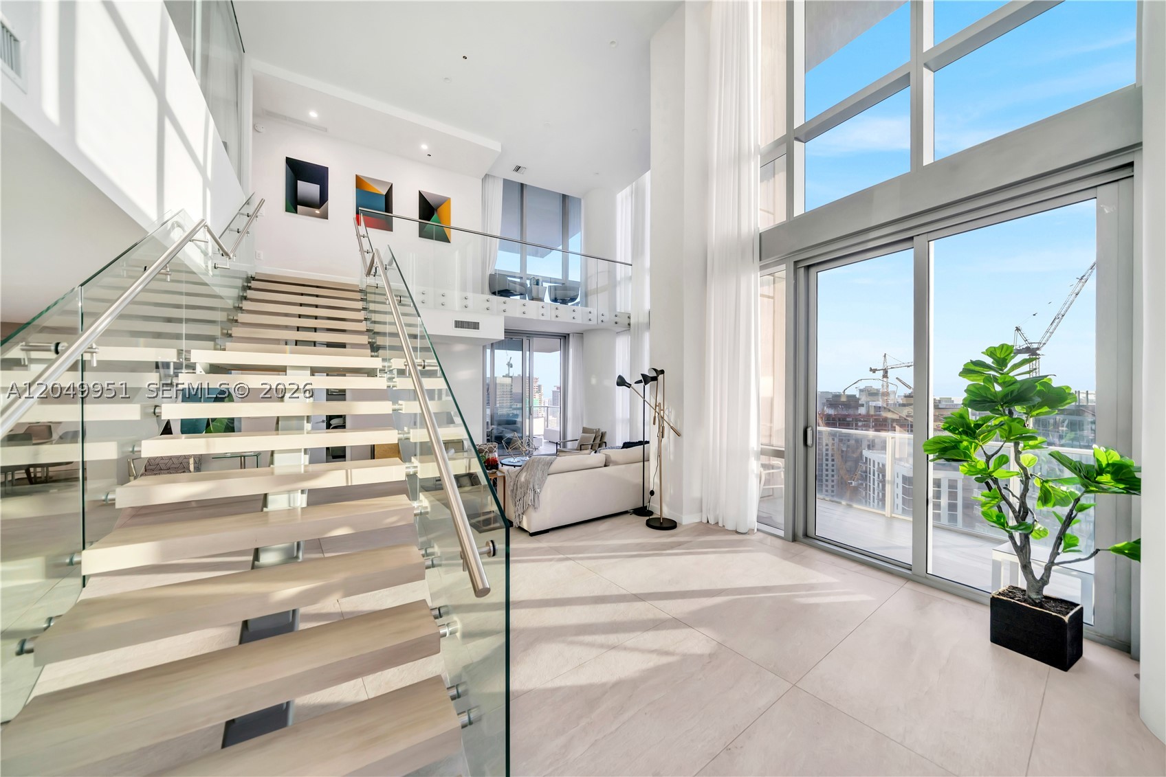 PARAMOUNT MIAMI WORLDCEN - Residential