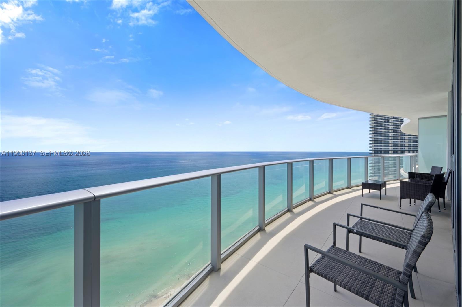 Best deal at Building! Only ocean front line for a 2bed. Stylish and elegant building, with short term rental, completely finished, many updates & new furnished, can be rent year around. 
Vinil ceiling with LED lights, and porcelain floor in all apartment.
Restaurants, spa, pool, GYM, perfect for foreigners or second home. ..... only unit like this in entire building !!!!! unique gorgeous updates !!! Porcelain Floor, Vinil Ceiling !! Others updates !!!!