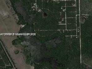 Property taxes are current and paid to date. Buyers are encouraged to perform their own due diligence regarding permitted uses, building requirements, and zoning regulations by contacting the Putnam County Building, Planning, and Zoning Department.

Cash purchase only. A great opportunity for builders, investors