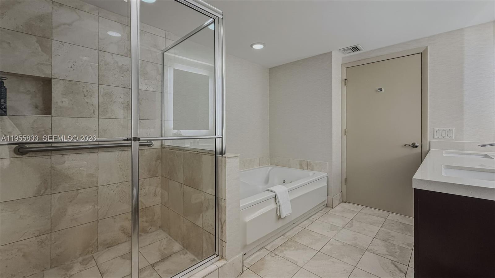 OCEAN POINT BEACH CLUB CO - Residential