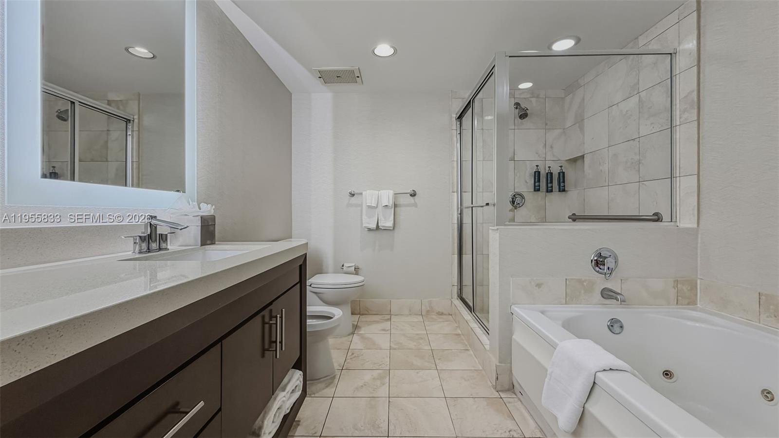 OCEAN POINT BEACH CLUB CO - Residential