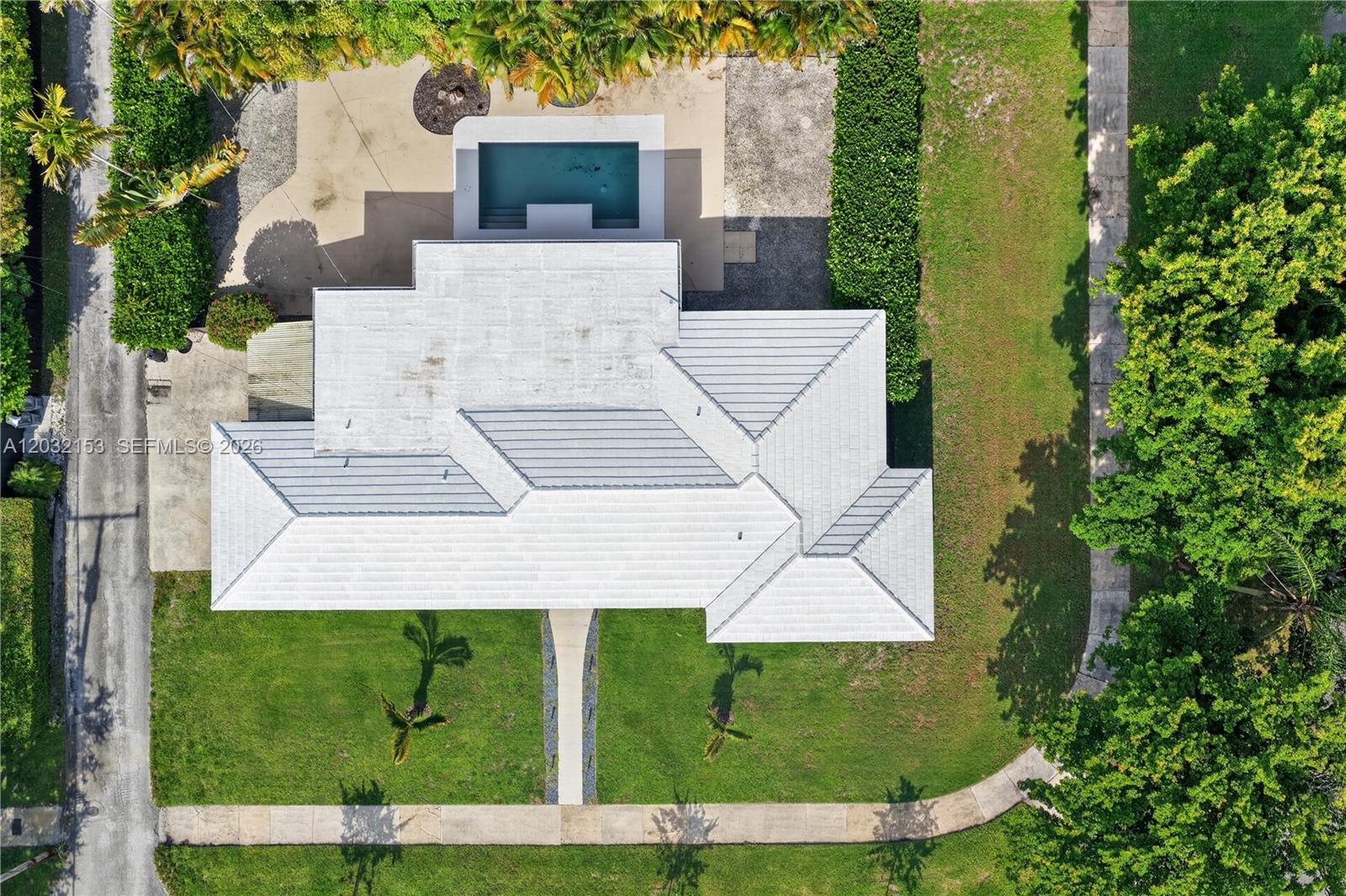 MIAMI SHORES SEC 1 AMD - Residential Lease