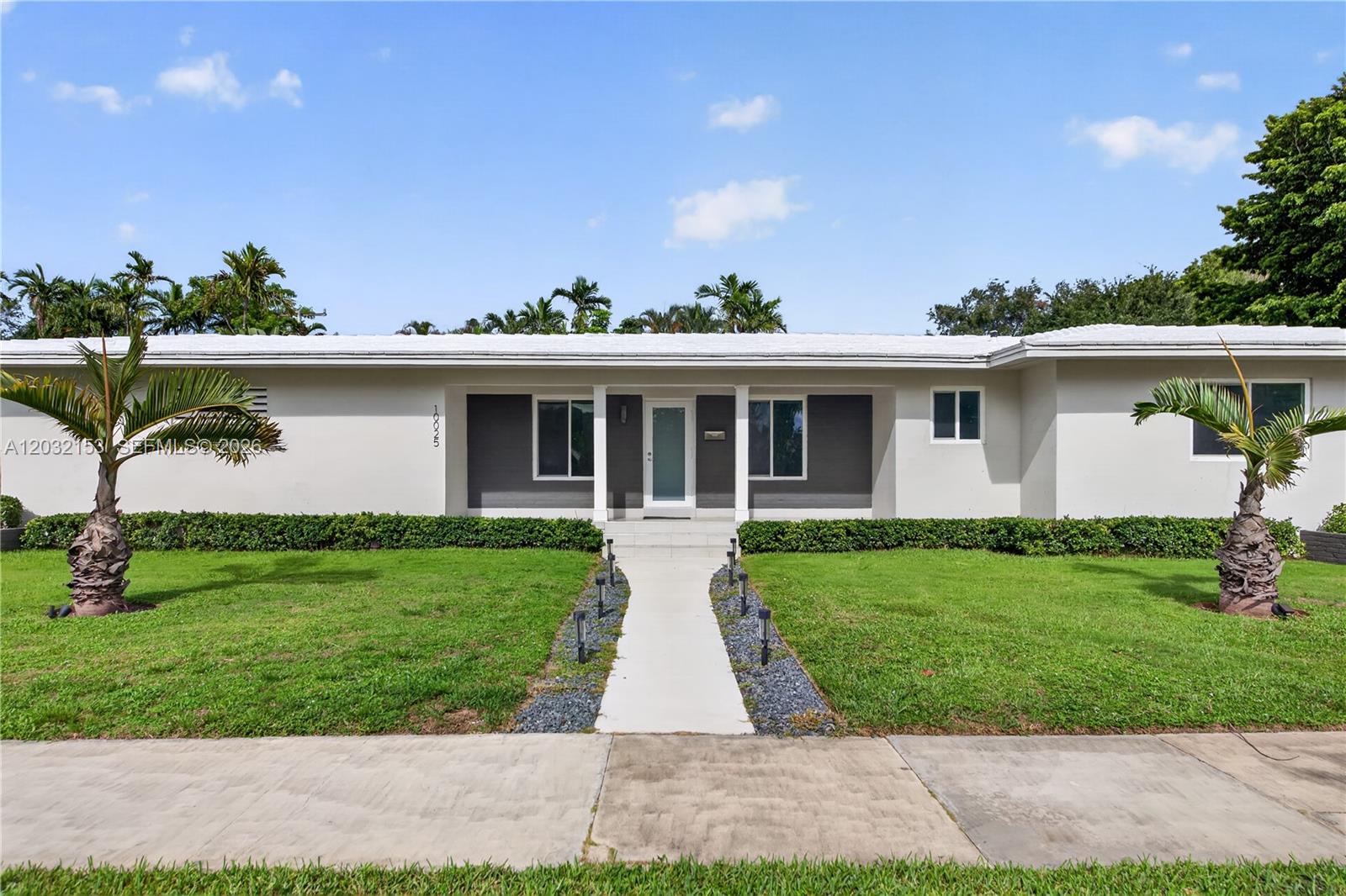 MIAMI SHORES SEC 1 AMD - Residential Lease