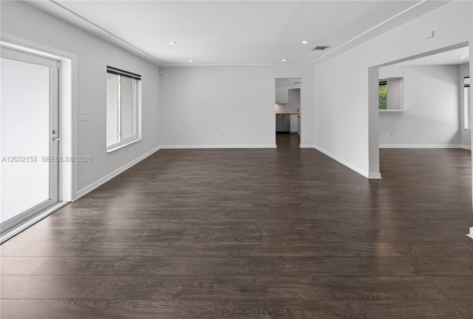 MIAMI SHORES SEC 1 AMD - Residential Lease