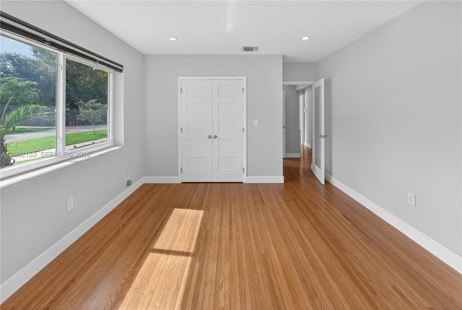 MIAMI SHORES SEC 1 AMD - Residential Lease