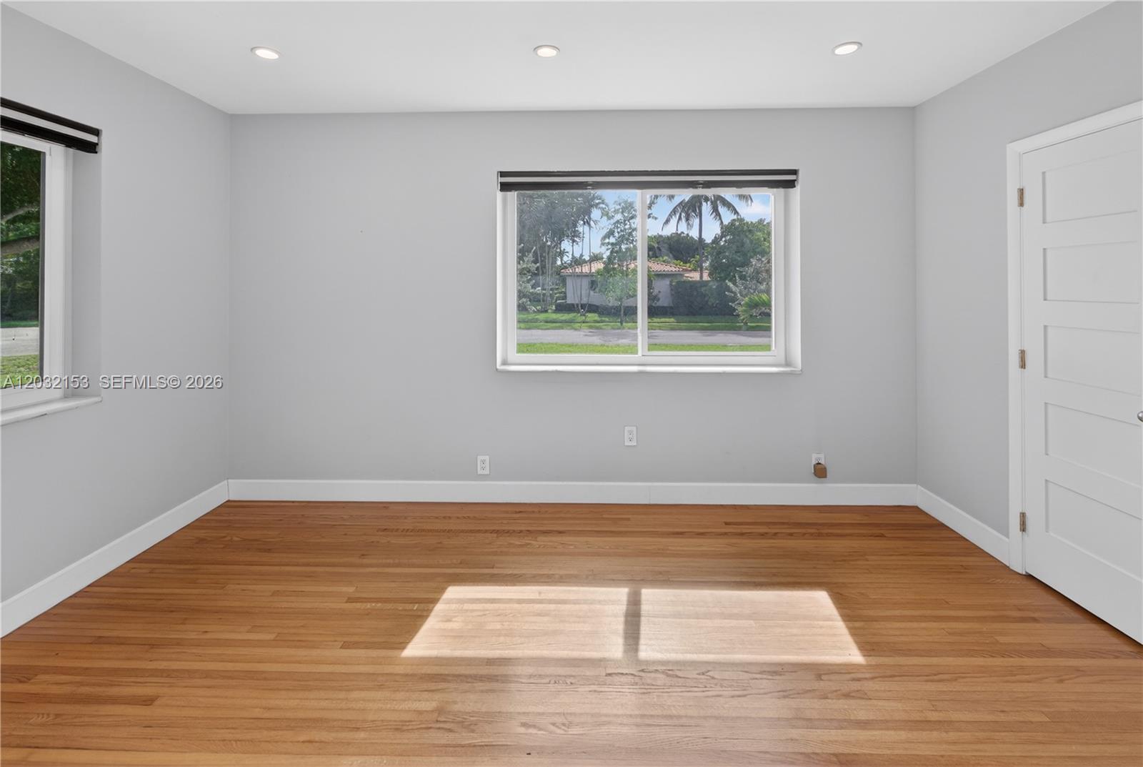 MIAMI SHORES SEC 1 AMD - Residential Lease