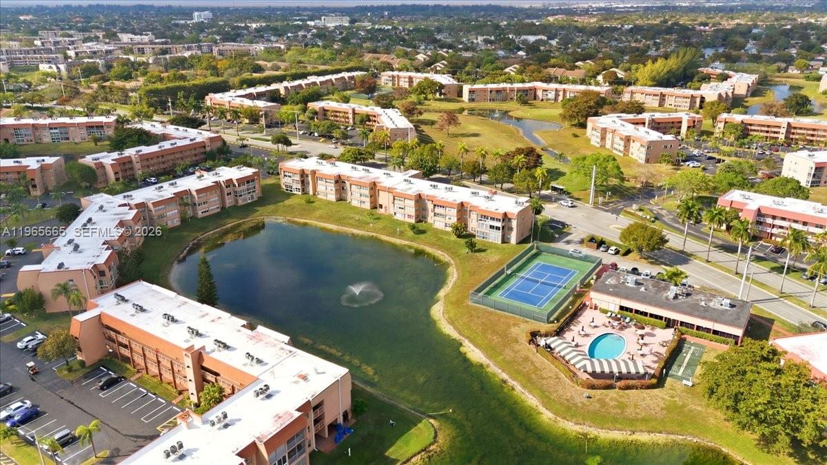 SUNRISE LAKES 154 CONDO - Residential