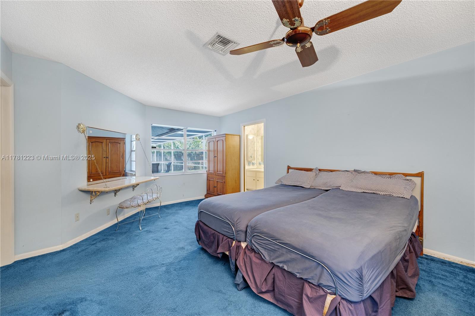 JACARANDA LAKES SEC 1 - Residential