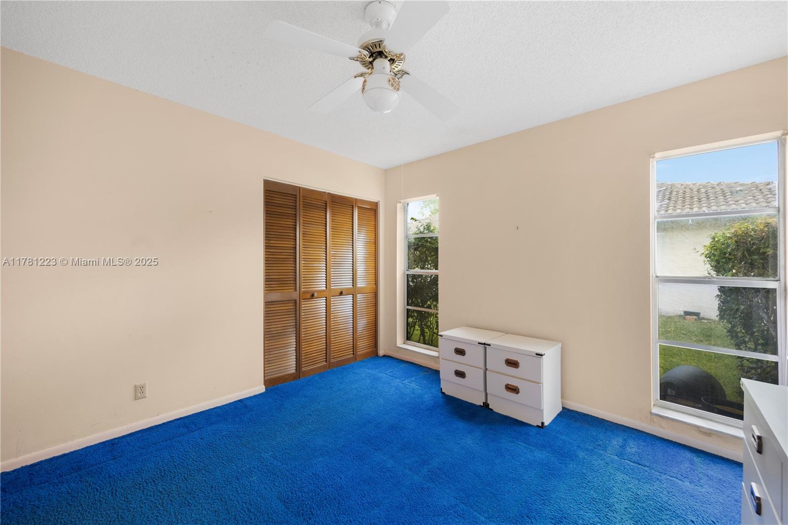 JACARANDA LAKES SEC 1 - Residential