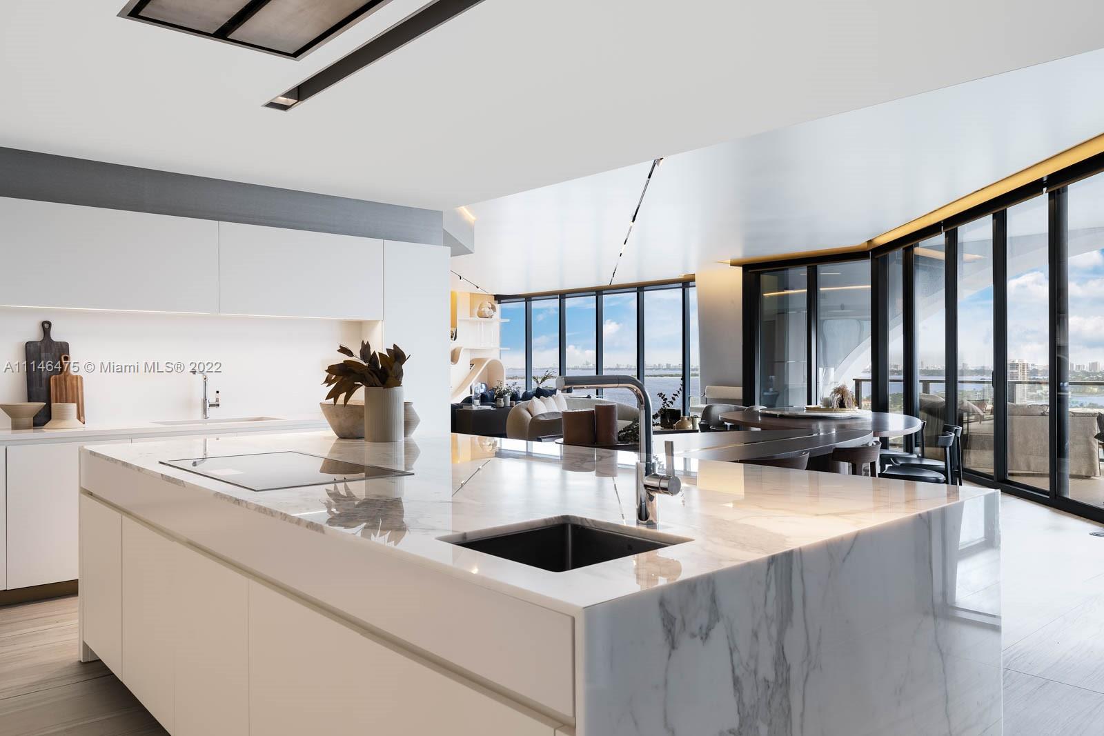 ONE THOUSAND MUSEUM CONDO - Residential