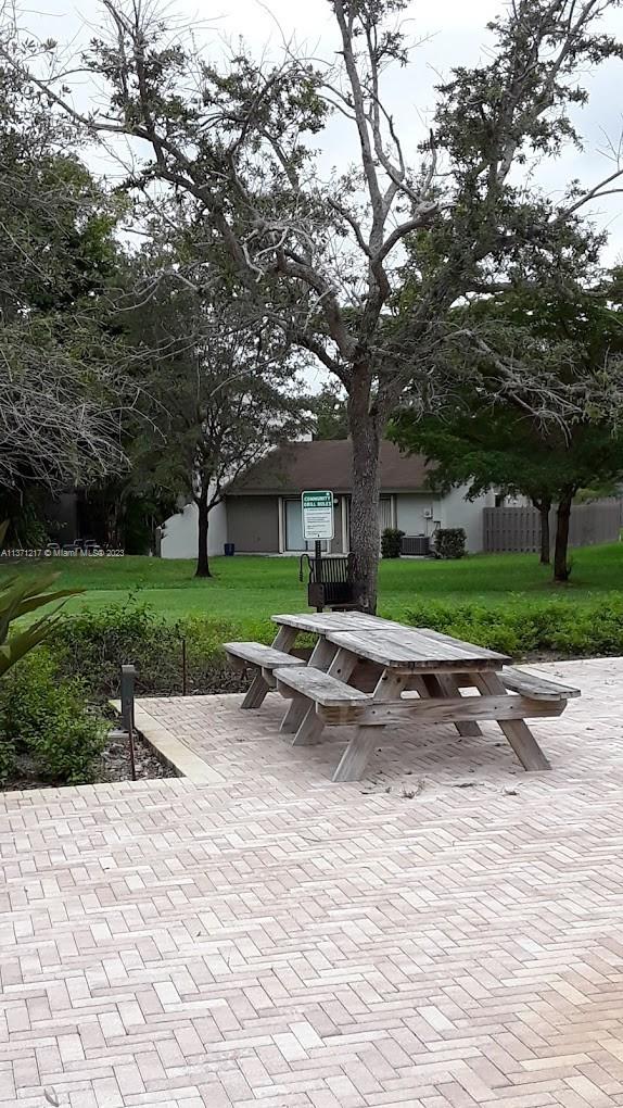 SABAL CHASE SEC 1 - Residential