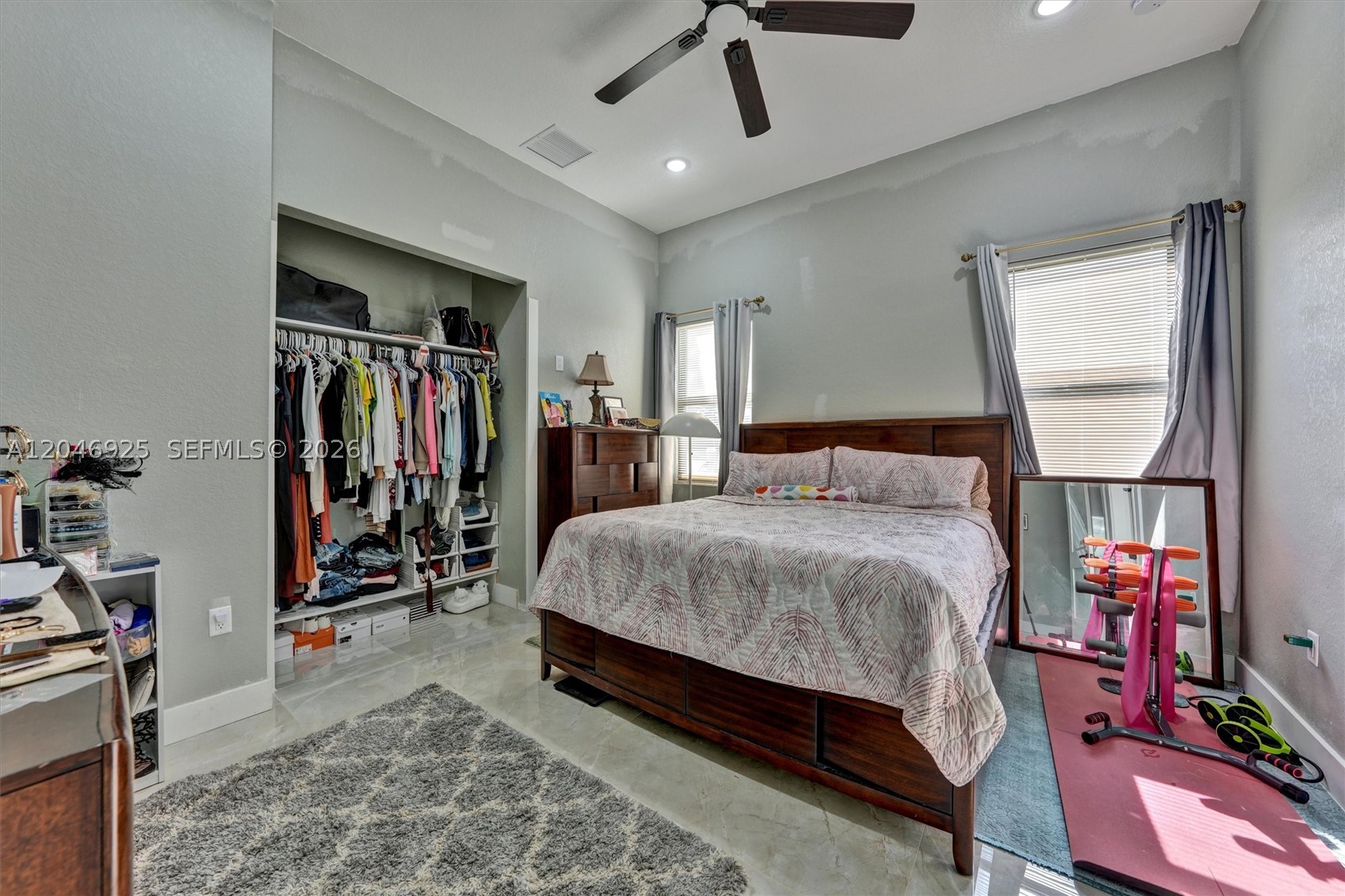 Acreage & unrec - Residential