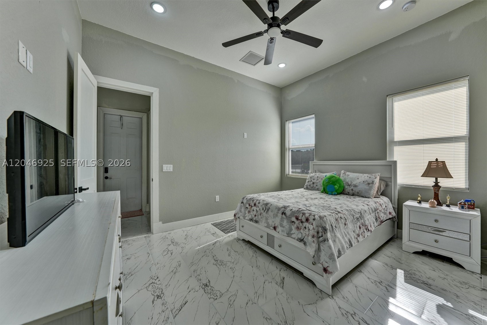 Acreage & unrec - Residential
