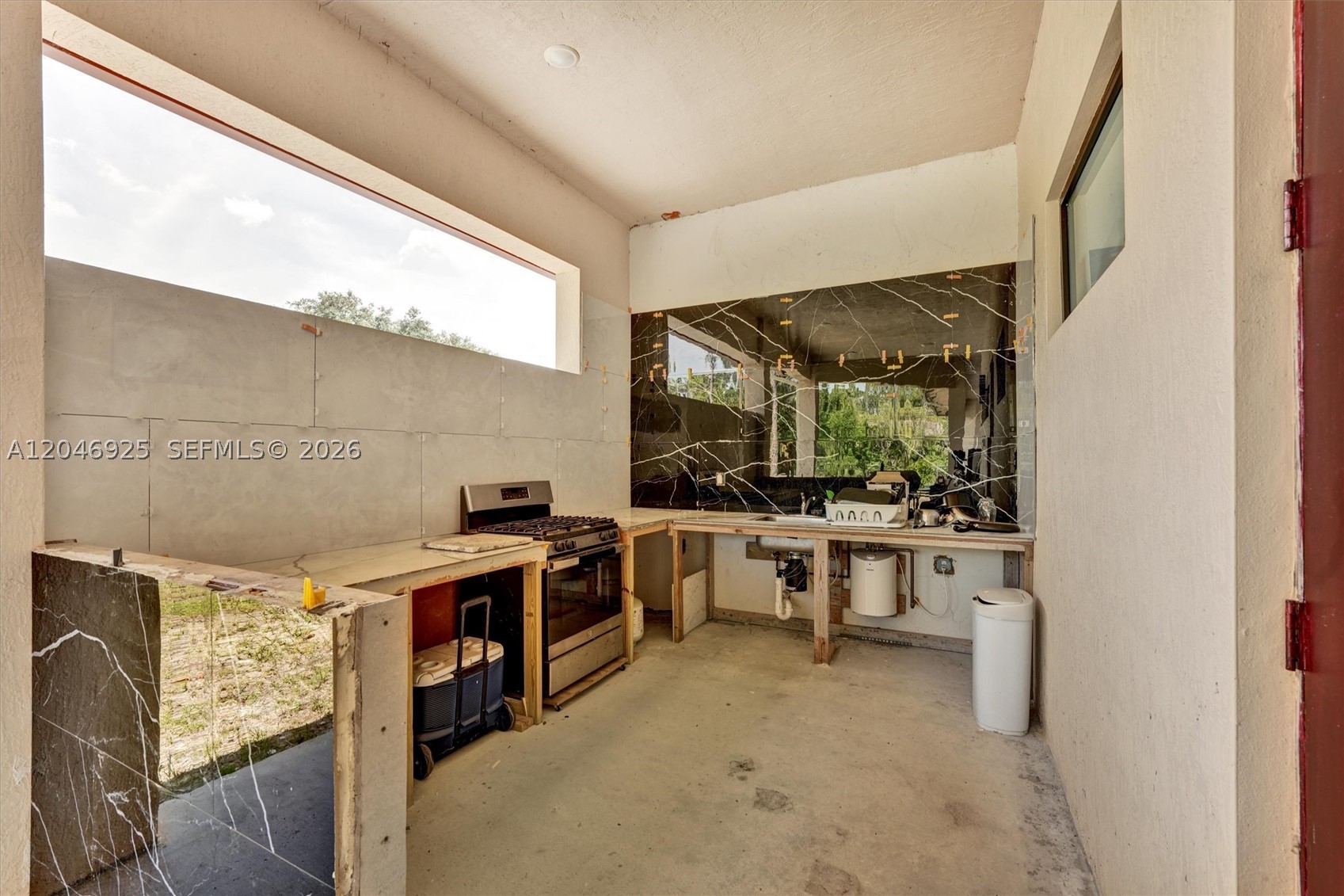 Acreage & unrec - Residential
