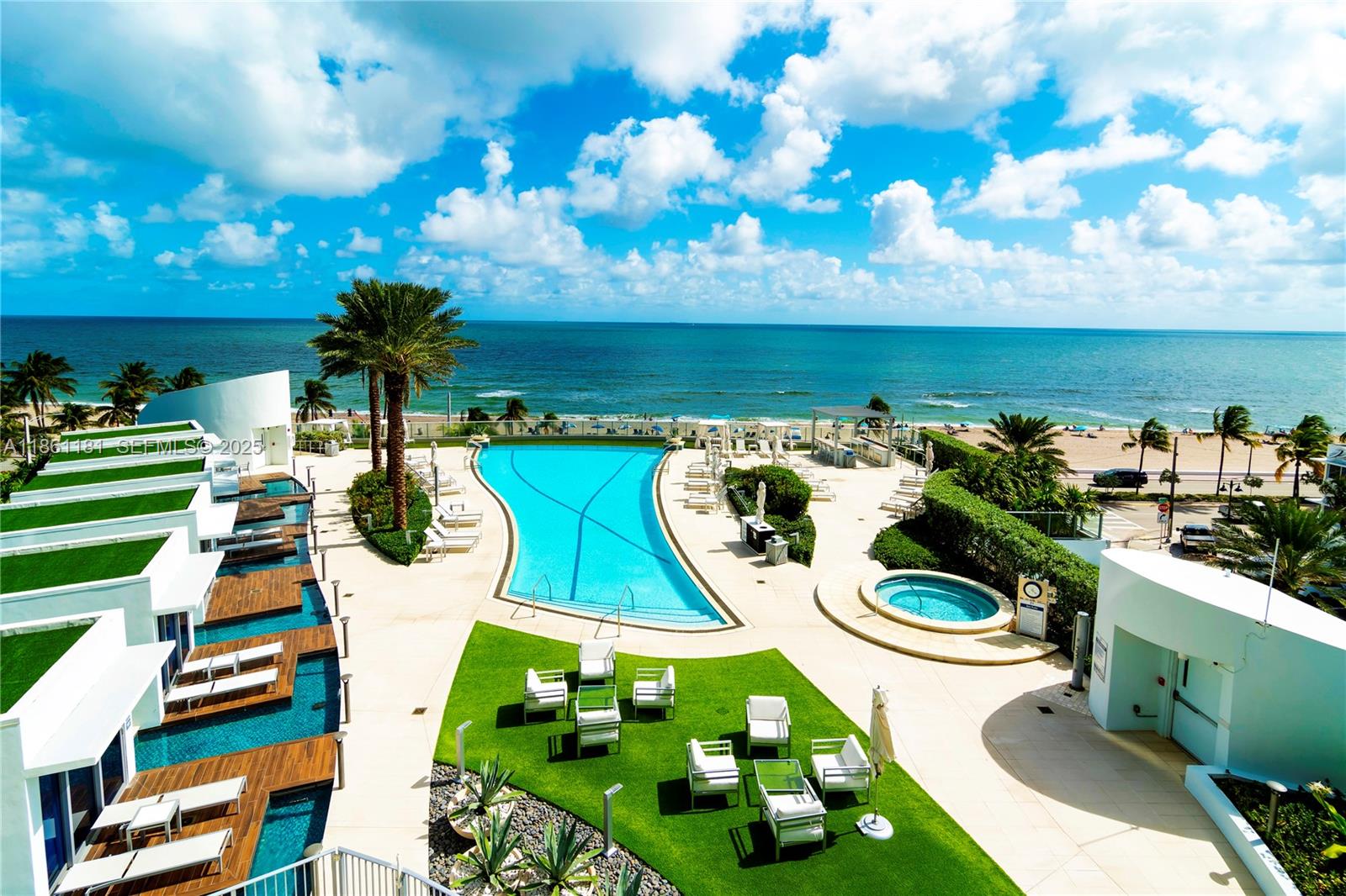 PARAMOUNT FT LAUDERDALE C - Residential